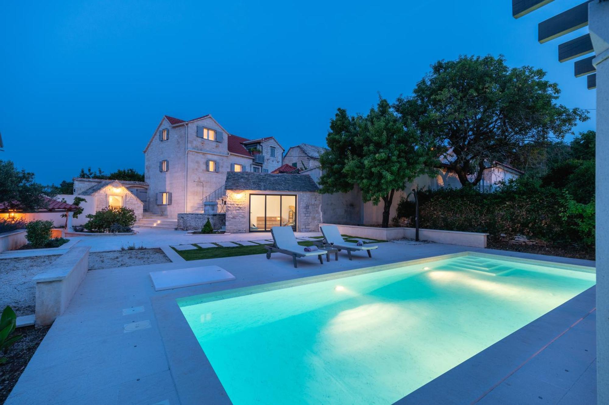 Villa Komelo Škrip Esterno foto